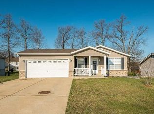 312 Shellbark Dr, Troy, MO 63379