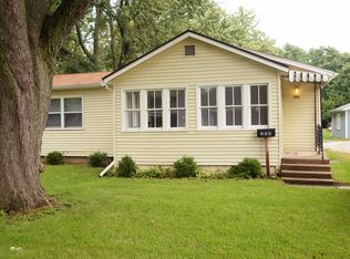 204 Thompson St, Urbana, IL 61801