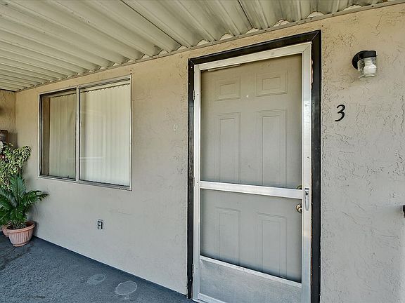 2nd image of 638 Rebecca Way APT 3