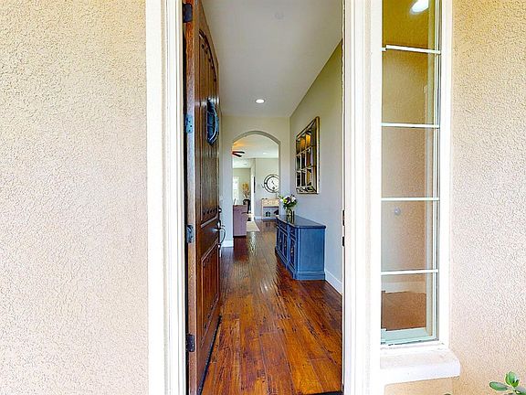 5th image of 1812 Shellstone Way