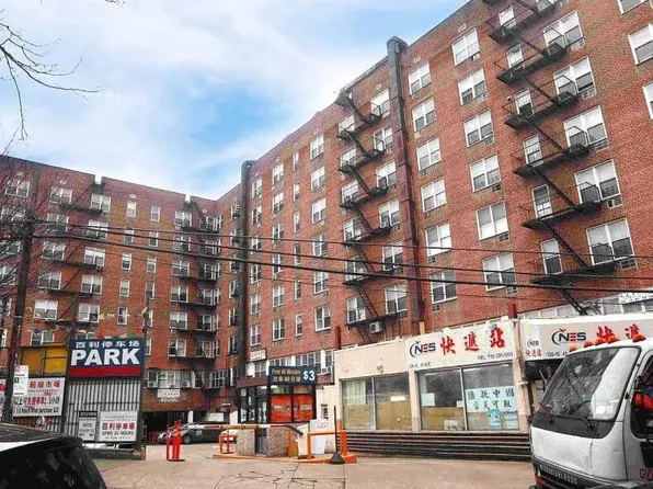 41-25 kissena Boulevard unit 6HH, Flushing, NY 11355