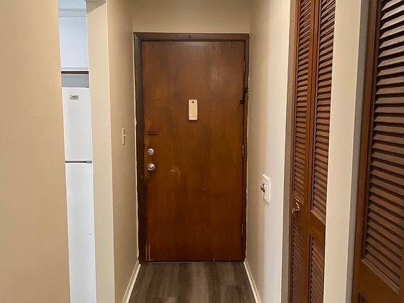 2nd image of 24600 Euclid Ave APT 204