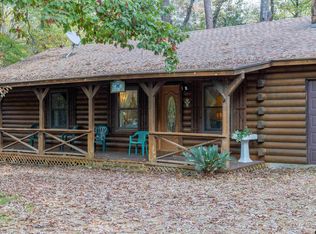 220 Candlelight Path, Holly Lake Ranch, TX 75765