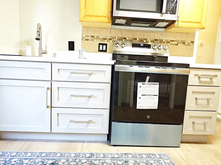 8816 Chimineas Ave — Photo 1