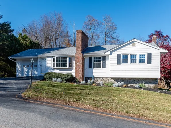 60 Bowen St, West Boylston, MA 01583