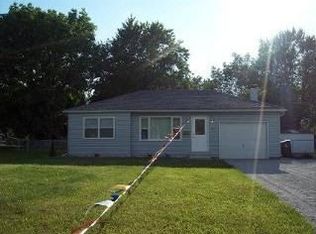 101 N Yarrow St, Oregon, OH 43616