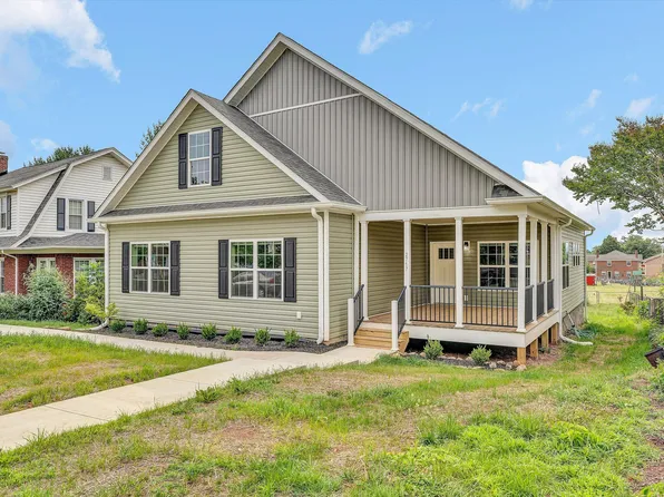 2717 Huntington Blvd NW, Roanoke, VA 24012