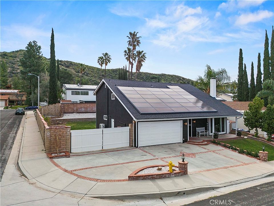 1st image of 28972 Lotusgarden Dr