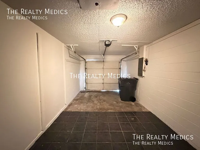 1663 Palm Leaf Dr — Photo 21