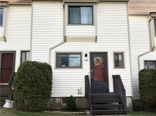 187 Suffolk Ct #187, Meriden, CT 06450