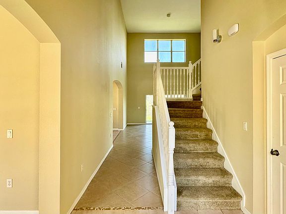 5th image of 3521 Forest Park Dr
