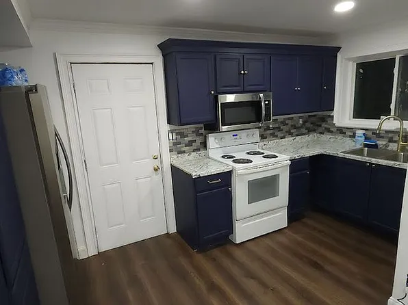 1052 Hannah St, Norfolk, VA 23505