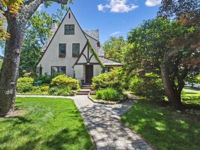 109 Argyll Avenue, New Rochelle, NY, 10804