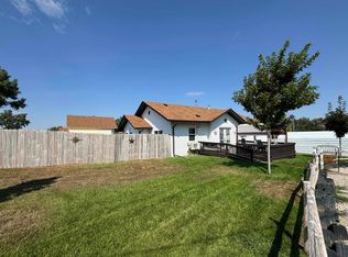 675 Newberry St, Sutherland, NE 69167