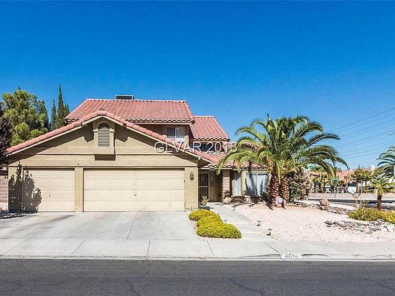 3rd image of 8616 Surtidor Dr