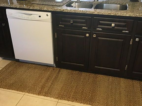 4th image of 1715 Golf Club Dr APT 3
