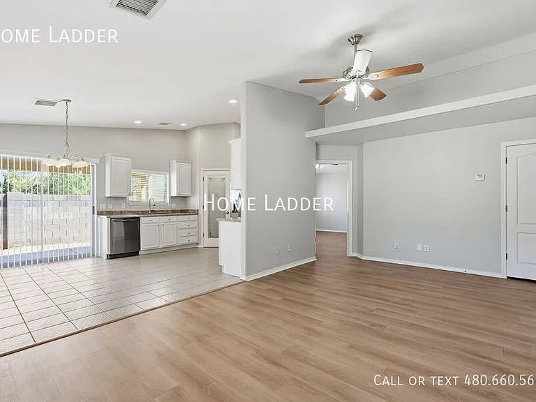 1220 W Prior Ave — Photo 5