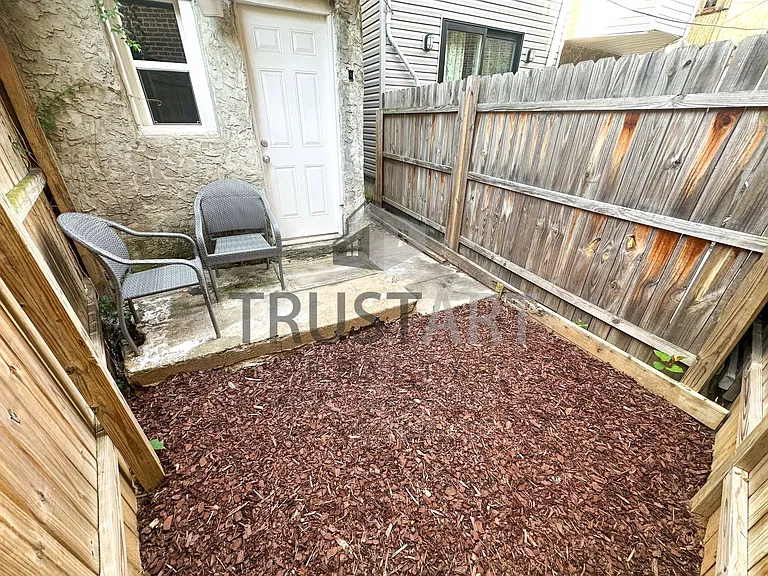 1257 N 23rd St #1 — Photo 10