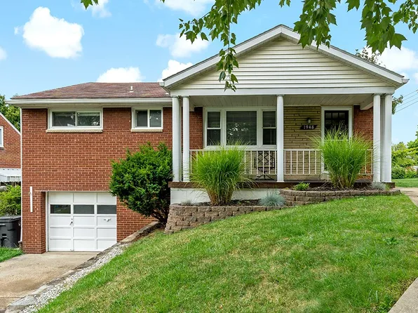 1948 Worcester Dr, Pittsburgh, PA 15243