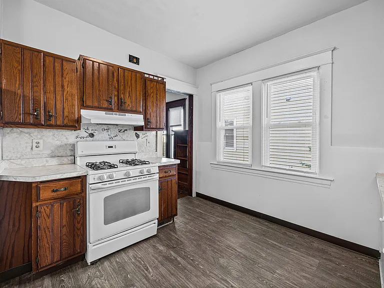 310 Ridgeway Ave #1 — Photo 17