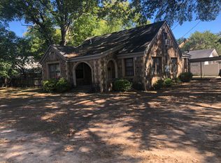 700 N West St, Morrilton, AR 72110