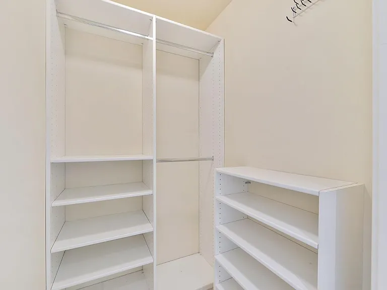 225 9th Ave #203 — Photo 5