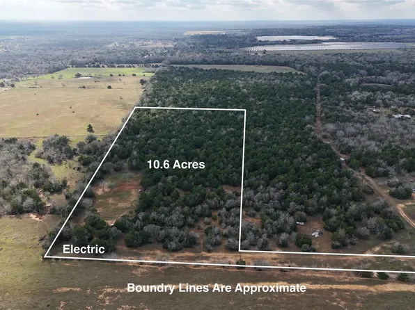 259 Meduna Rd, Smithville, TX 78957