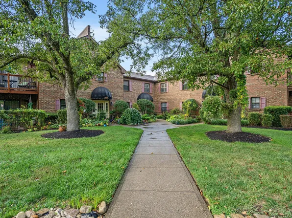 300 Hill St Unit 302, Fort Thomas, KY 41075