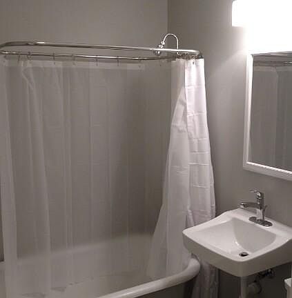 2nd image of 3403 S Kinnickinnic Ave APT 3