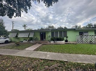 15 NE 131st St, Miami, FL 33161