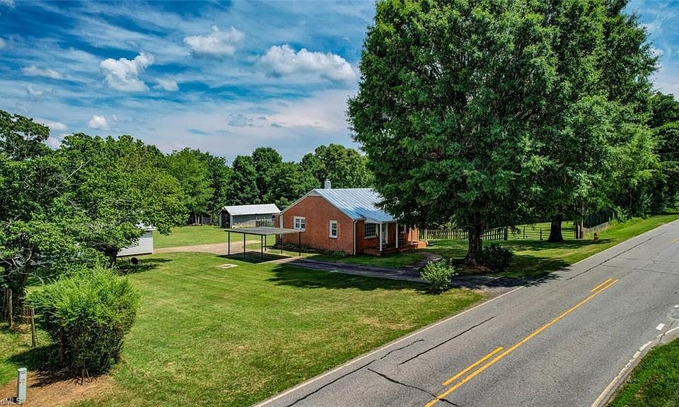1869 Ashley Loop, Reidsville, NC 27320 MLS 1110464 Zillow