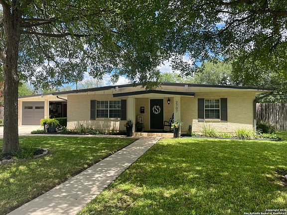 5th image of 2707 AVENUE H