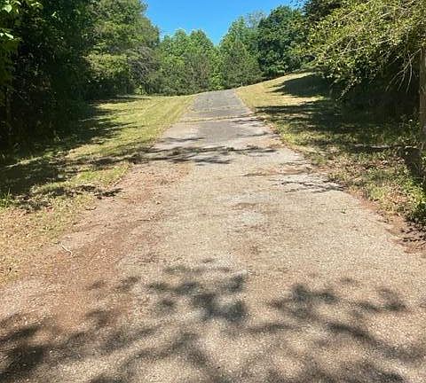 4th image of 515 County Road 42