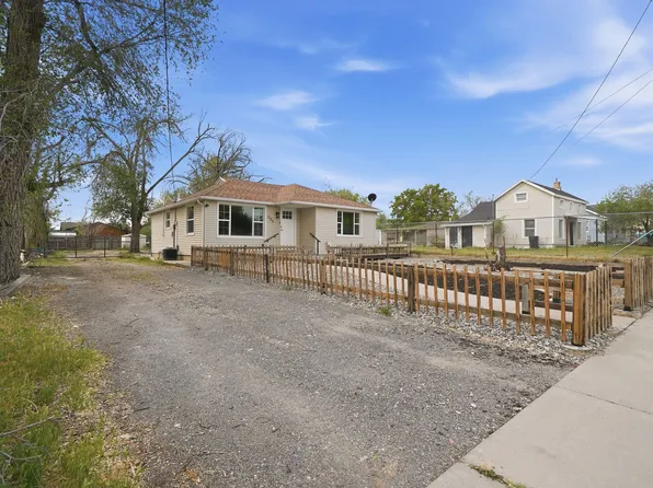 255 W Main St, Grantsville, UT 84029