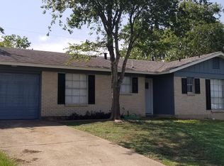 6903 Miranda Dr, Austin, TX 78752