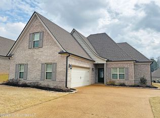 521 Abey Ln, Hernando, MS 38632