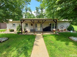 8285 W State Road 64, Huntingburg, IN 47542