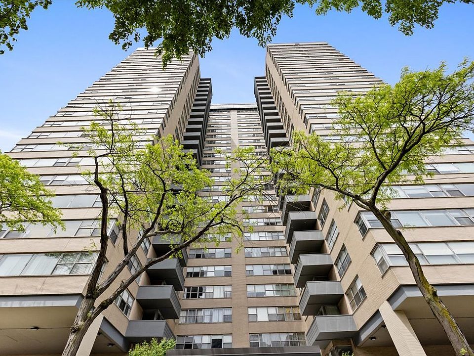 1st image of 6301 N Sheridan Rd APT 10F