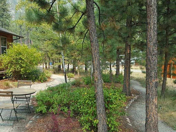 2nd image of 1301 Quiet Pines Ln