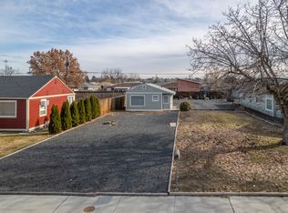 1025 W Columbia Ave, Moses Lake, WA 98837