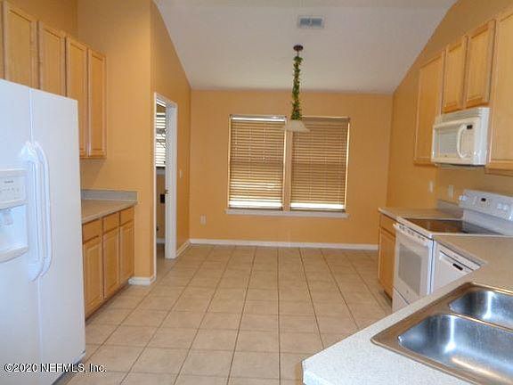 3rd image of 3043 Whispering Willow Way