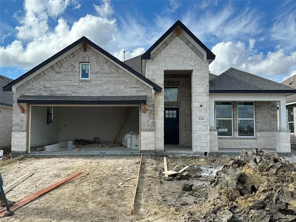 3126 Emerald Hills Dr, Angleton, TX 77515