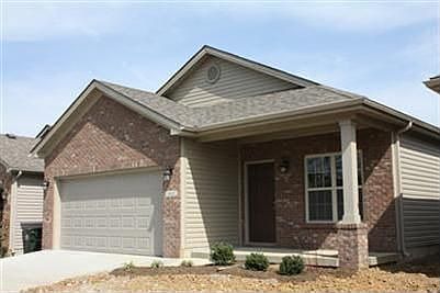 1st image of 1464 Day Lily Dr