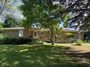 1908 Borton Ave, Essexville, MI