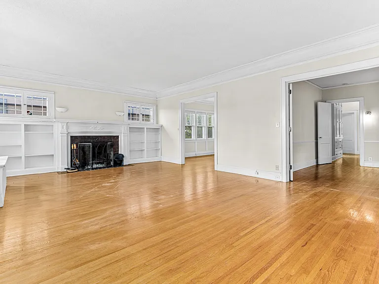 2450 Blaisdell Ave S #2 — Photo 16