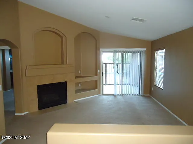 60596 E Flank Strap Dr — Photo 5