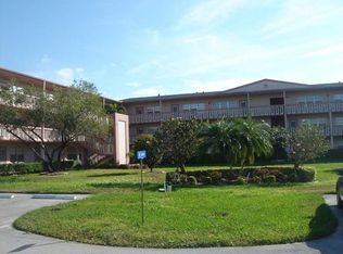 542 Mansfield E, Boca Raton, FL 33434