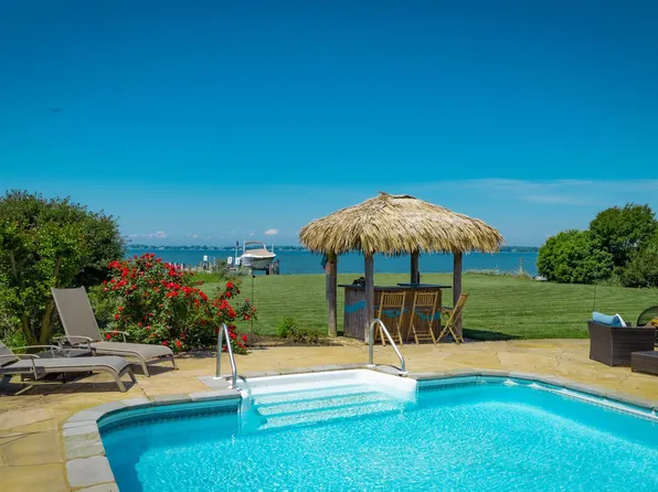 1708 Bayside Dr, Chester, MD 21619