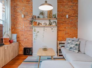 1937 Brown St, Philadelphia, PA 19130