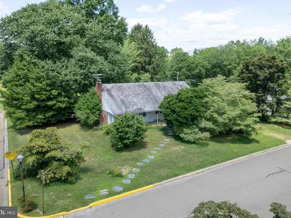 274 Delaware & Summit Ave, Oxford, PA 19363